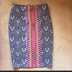 Material Girl grey printed skirt. Size Small